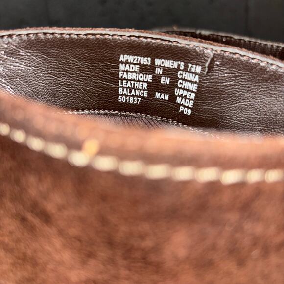 Rockport Women’s Brown Suede Slouch Ankle Boots 7.5 Buckle Low Heel Comfort - Picture 8 of 8